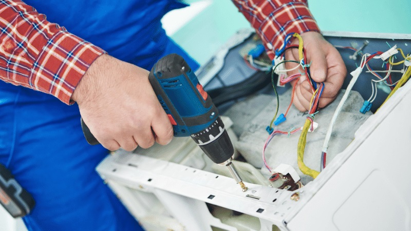 Salihli Westinghouse Westinghouse çamaşır makinesi kart tamiri – Su almama arızası orijinal parça ile giderildi. - Teknik servis örneği